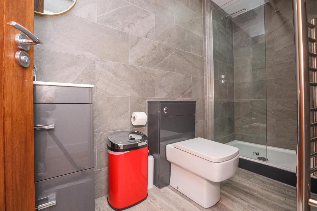 Concert Square Apartments By Happy Days Liverpool Eksteriør billede
